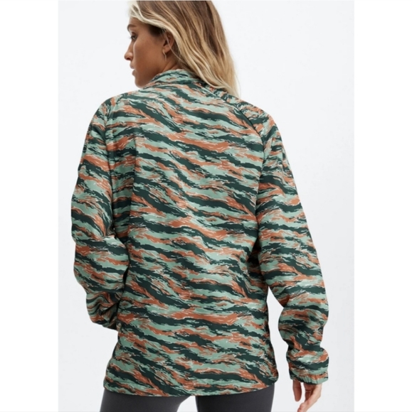 Fabletics Only Coaches Camo Tiger Striped Jacket Women's Size Extra Large XL - Picture 2 of 13